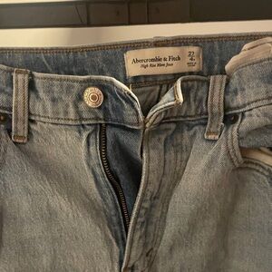 Abercrombie & Fitch Light Wash Denim Pants